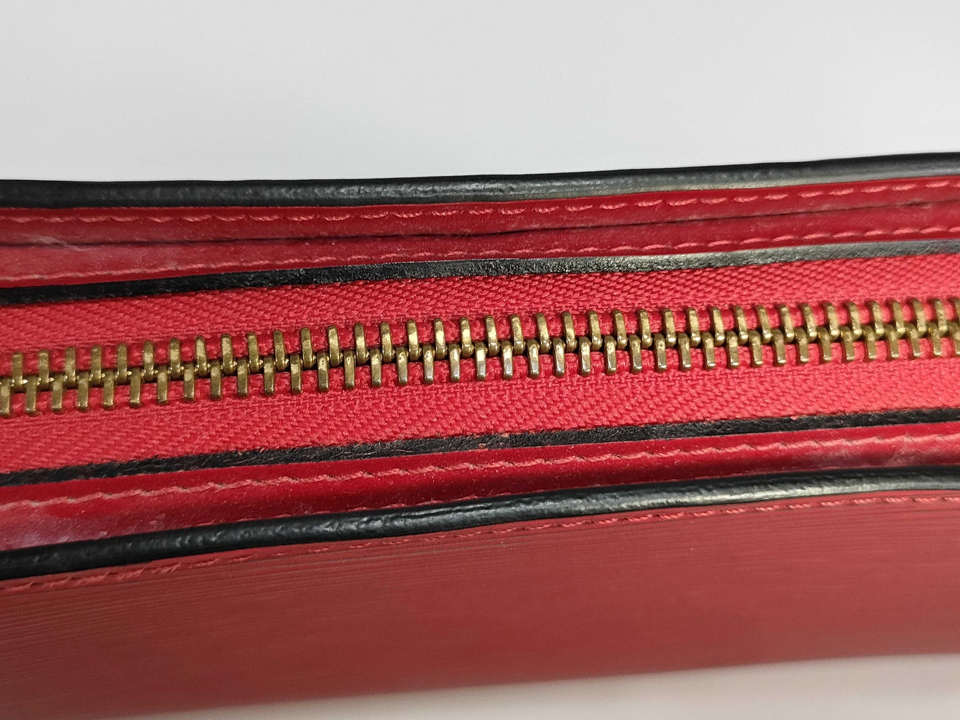 LOUIS VUITTON Epi Pouch Pouch