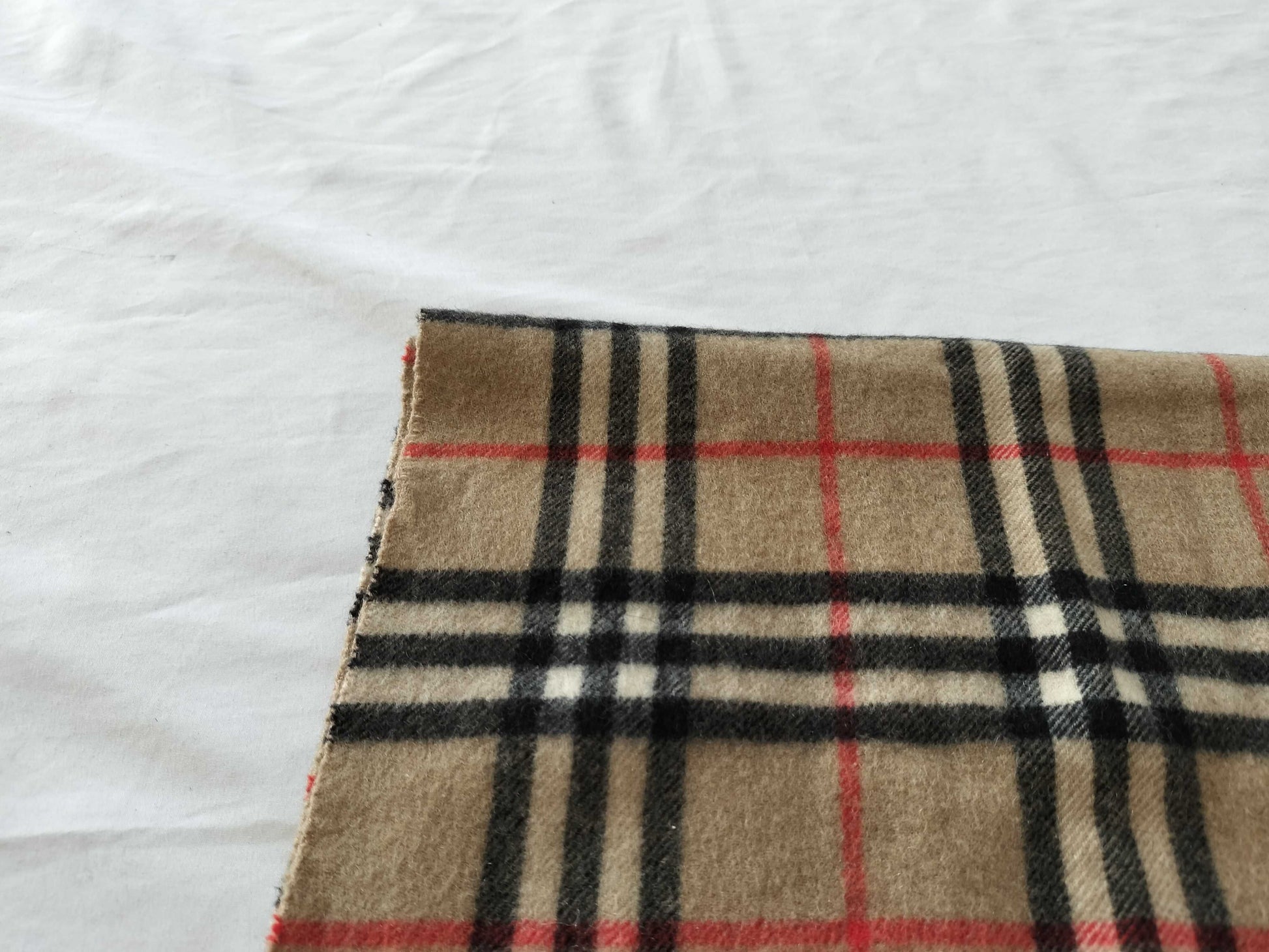 BURBERRY Nova Check Scarf