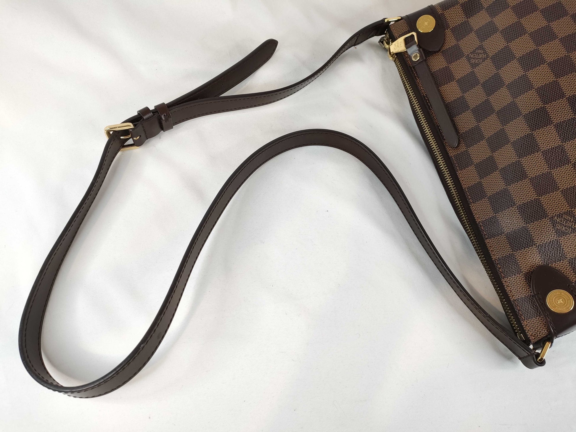 LOUIS VUITTON Damier N41425 Duomo Shoulder Bag