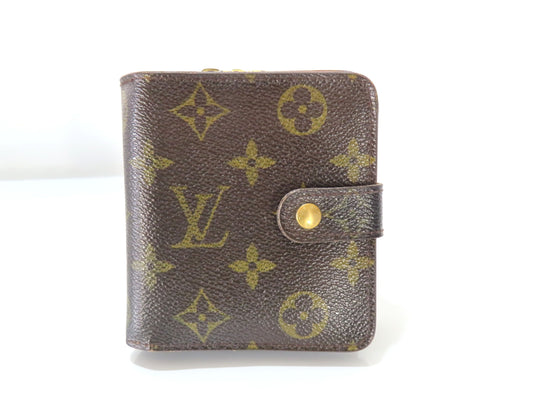 LOUIS VUITTON Monogram Compact Zip Wallet