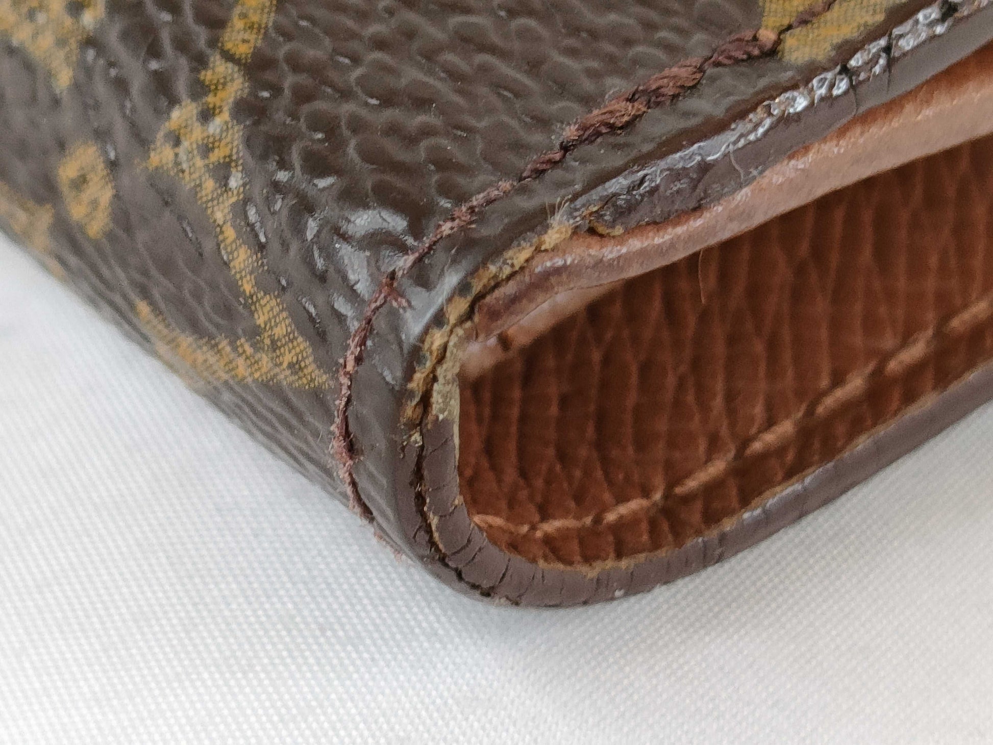 LOUIS VUITTON Monogram Double Hook Wallet