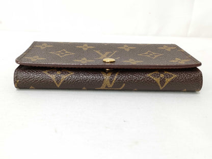 LOUIS VUITTON Monogram Bifold Wallet