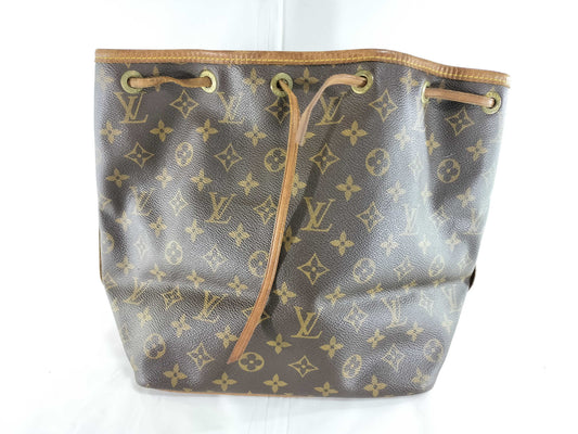 LOUIS VUITTON Monogram M42226 Petit Noe Shoulder Bag