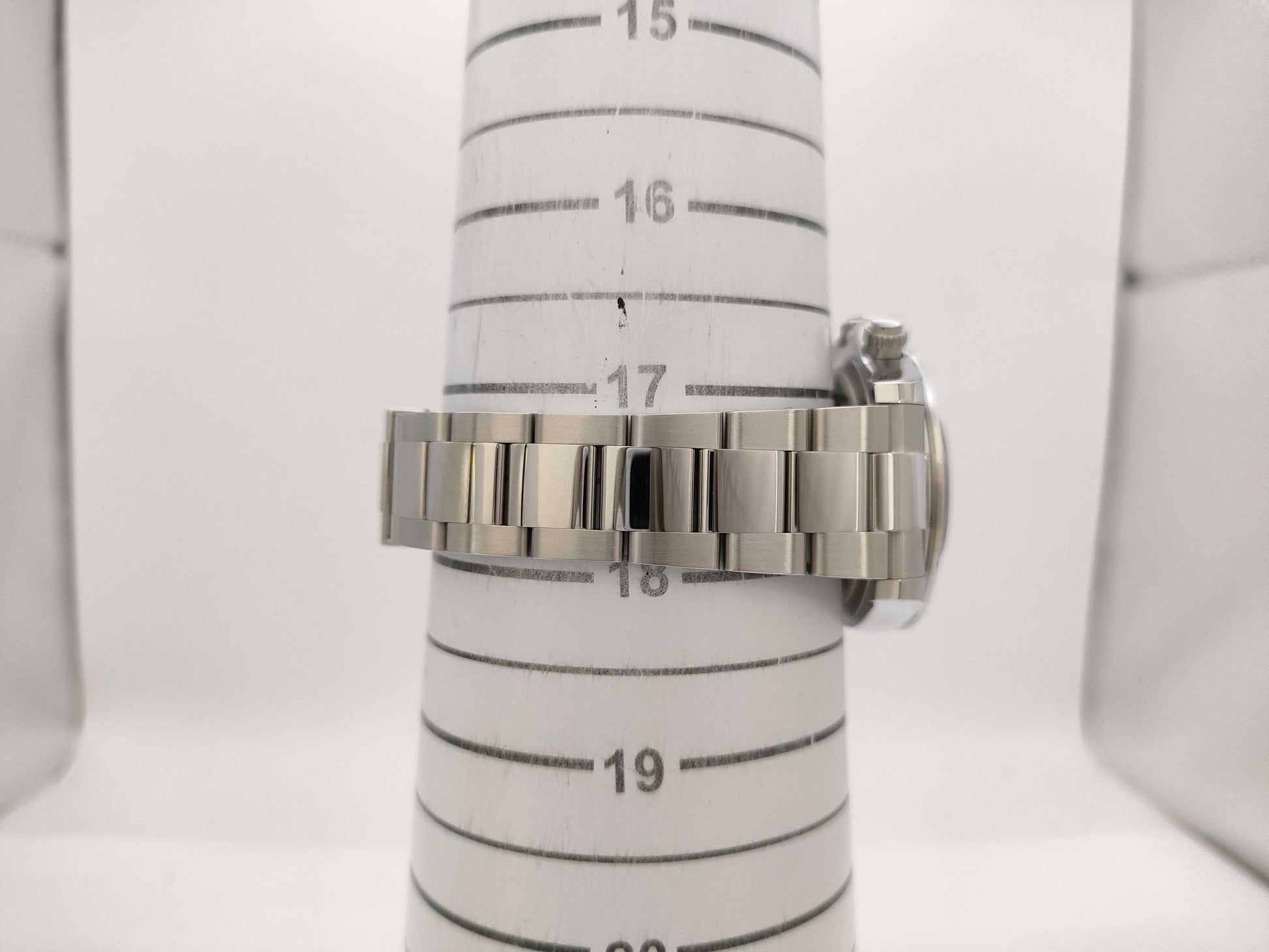 ROLEX 126500LN 146X3744 White Dial Men's Watch