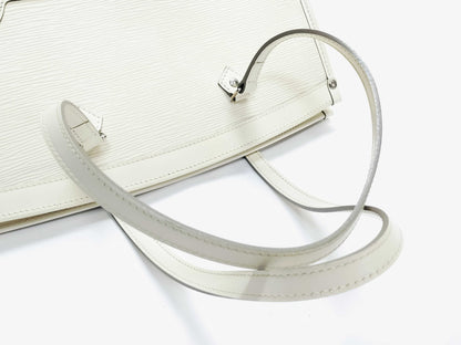 LOUIS VUITTON Epi Madeleine Handbag