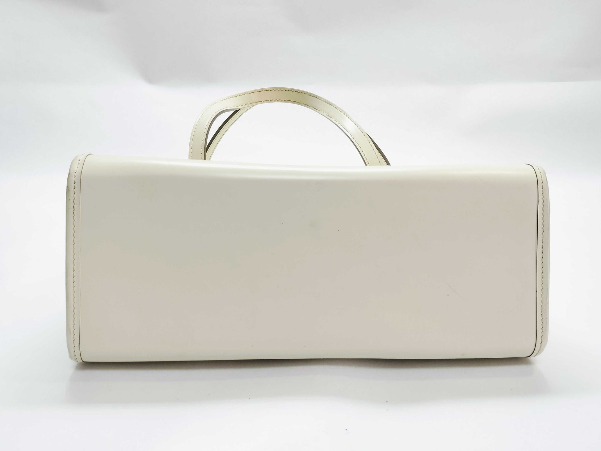 LOUIS VUITTON Epi Madeleine Handbag
