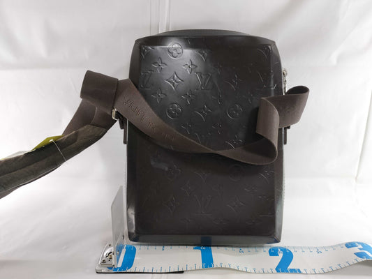 LOUIS VUITTON Monogram Glace Bobby Shoulder Bag