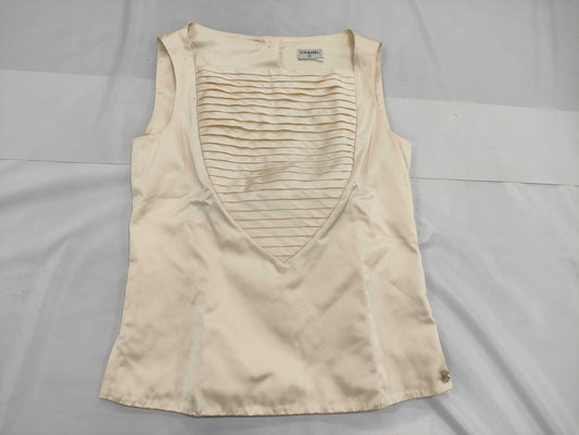 CHANEL Silk Sleeveless Top Tops