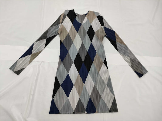ISSEY MIYAKE Pleats Please Argyle Long Sleeve Top