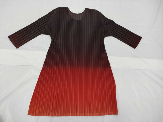 ISSEY MIYAKE Pleats Please Gradation Top