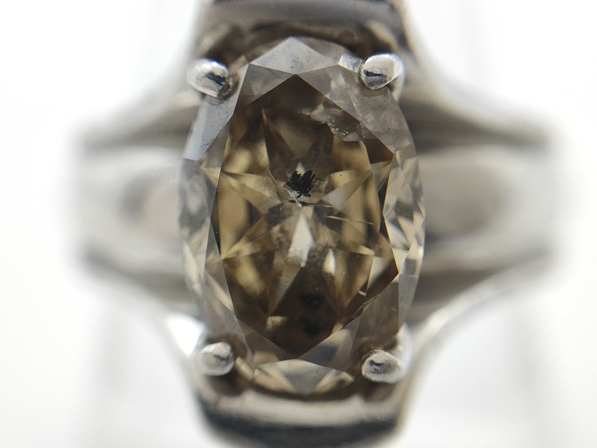 D3.131ct PT900 12.1g Ring 