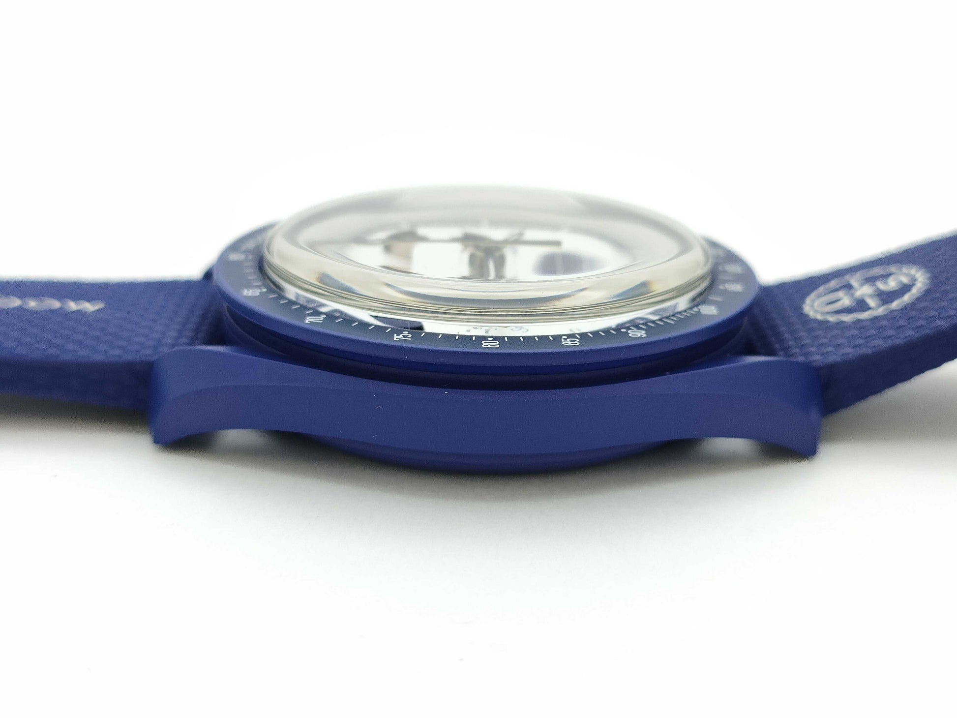 OMEGA MISSION TO EARTHPHASE S033N703L 13022666090 Quartz Men's Watch