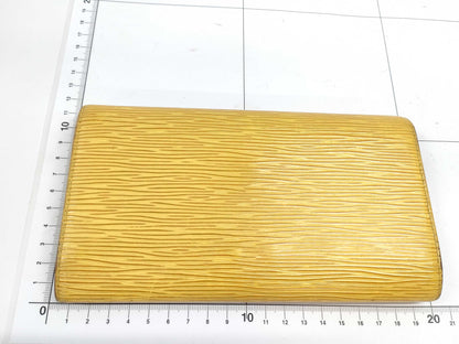 LOUIS VUITTON Epi M63382 Inter Long Wallet