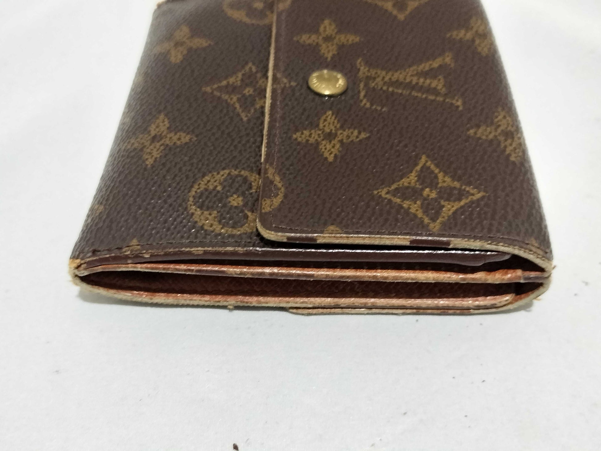 LOUIS VUITTON Monogram Double Hook Wallet