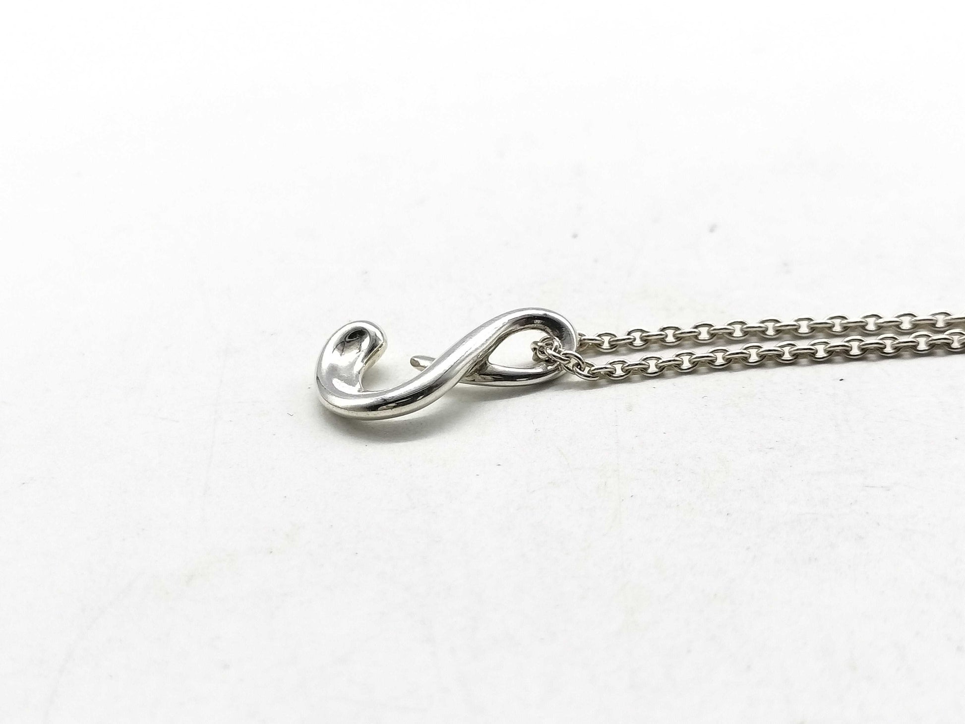 Tiffany & Co. Initial Necklace/925 Necklace