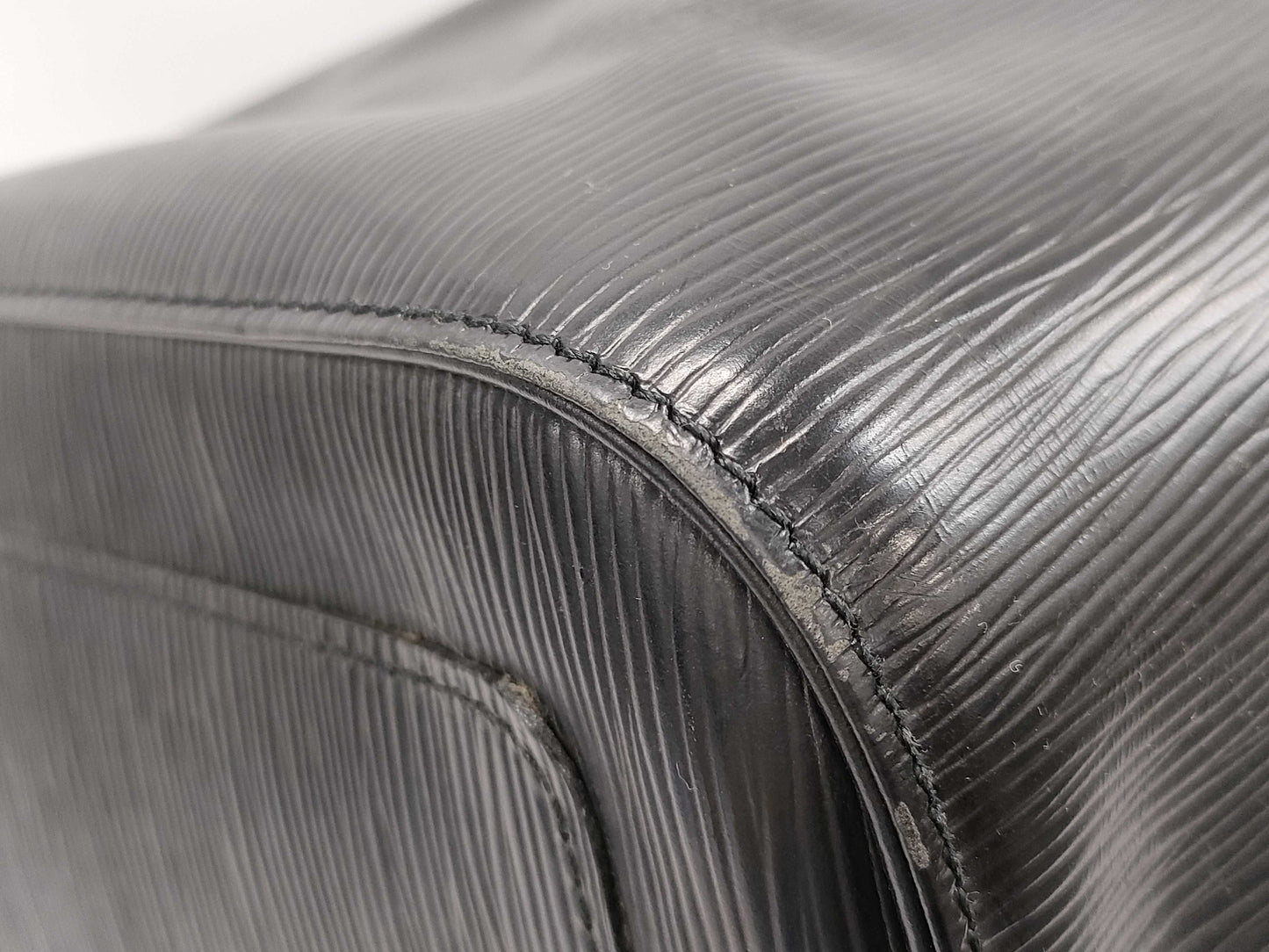 LOUIS VUITTON Epi Keepall 55 Noir Boston Bag M59142