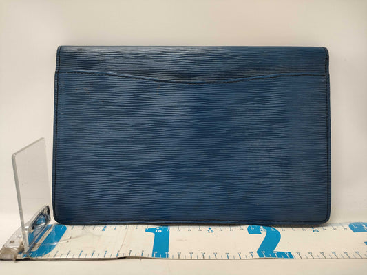 LOUIS VUITTON Epi Montaigne 27 M52655 Clutch Bag