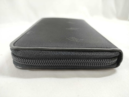 BURBERRY Round Long Wallet