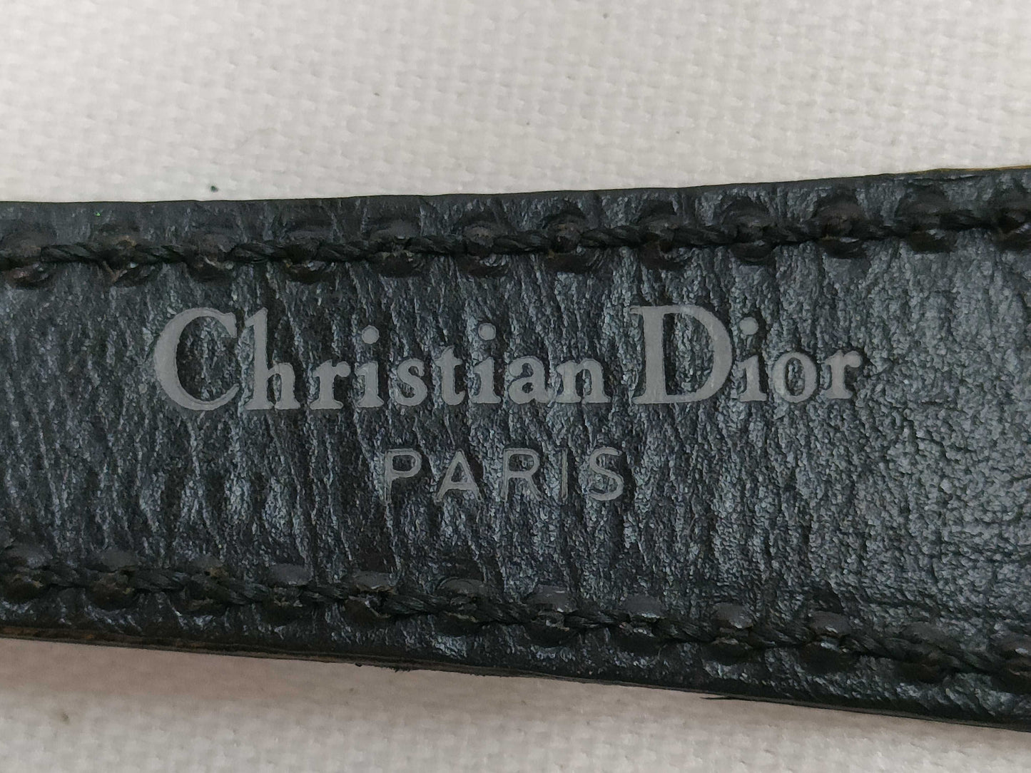 Cartier Burberry/Gucci Accessory Case/Belt/Strap Set Belt