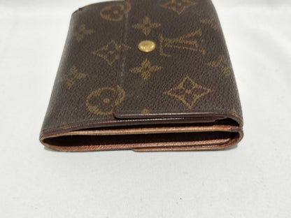 LOUIS VUITTON Monogram Double Hook Wallet