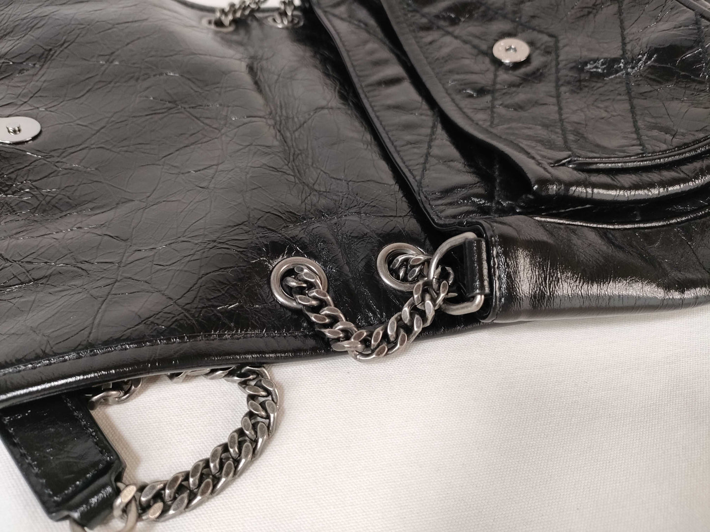 Yves Saint Laurent Paris Niki Leather Chain Shoulder Bag 633151