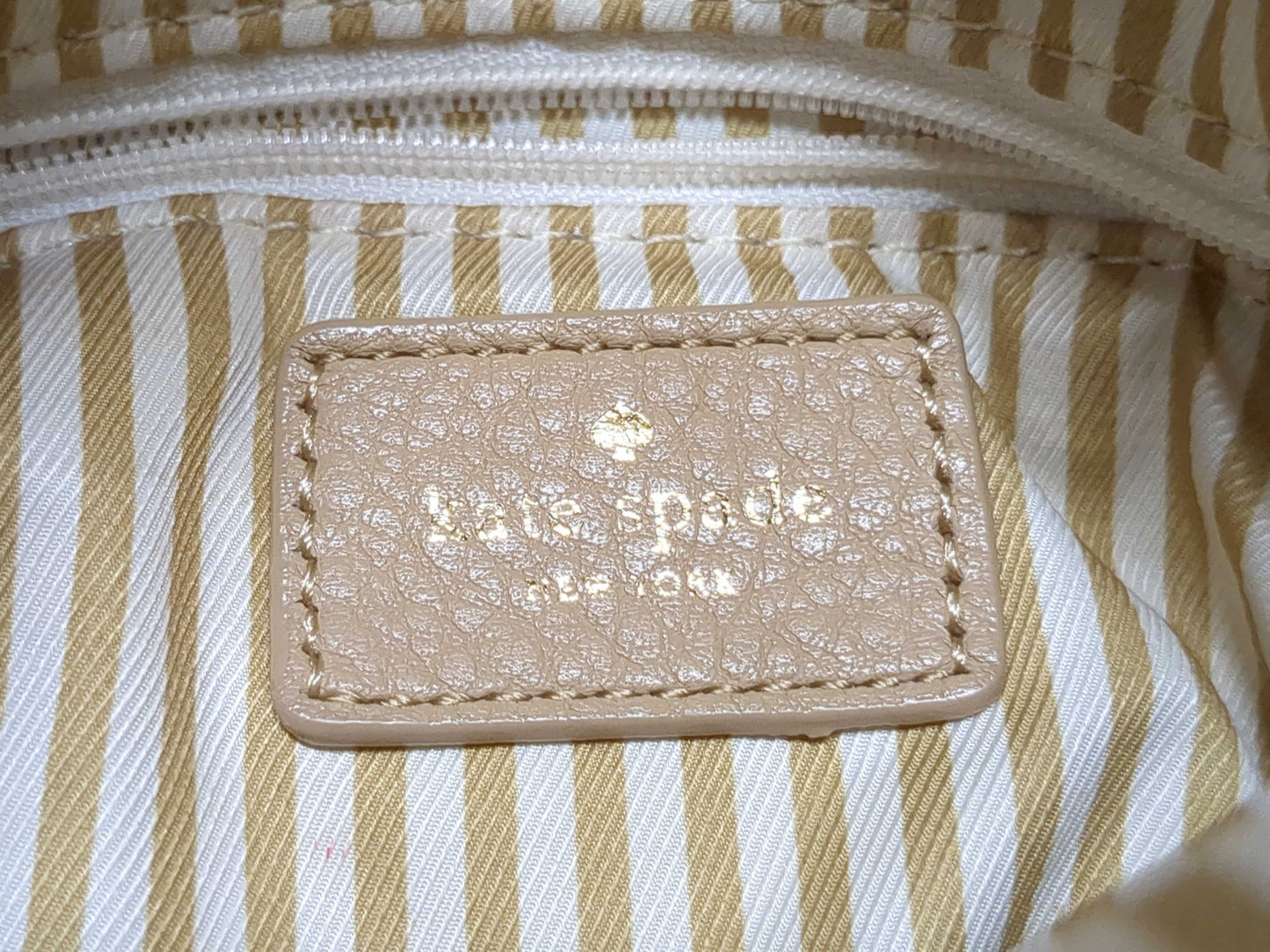 COACH 3-Piece Leather Kate Spade/Michael Kors Handbag