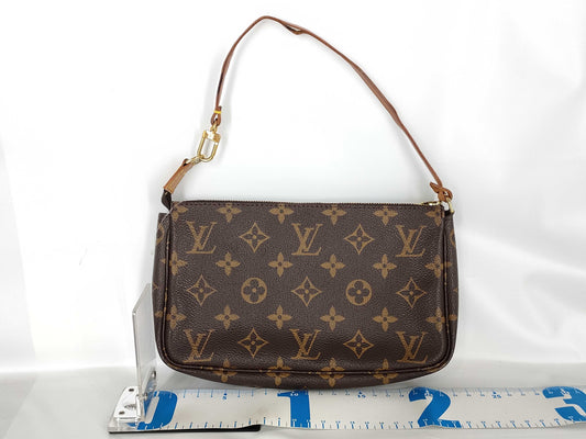 LOUIS VUITTON Monogram M40712 Pochette Accessoires Pouch