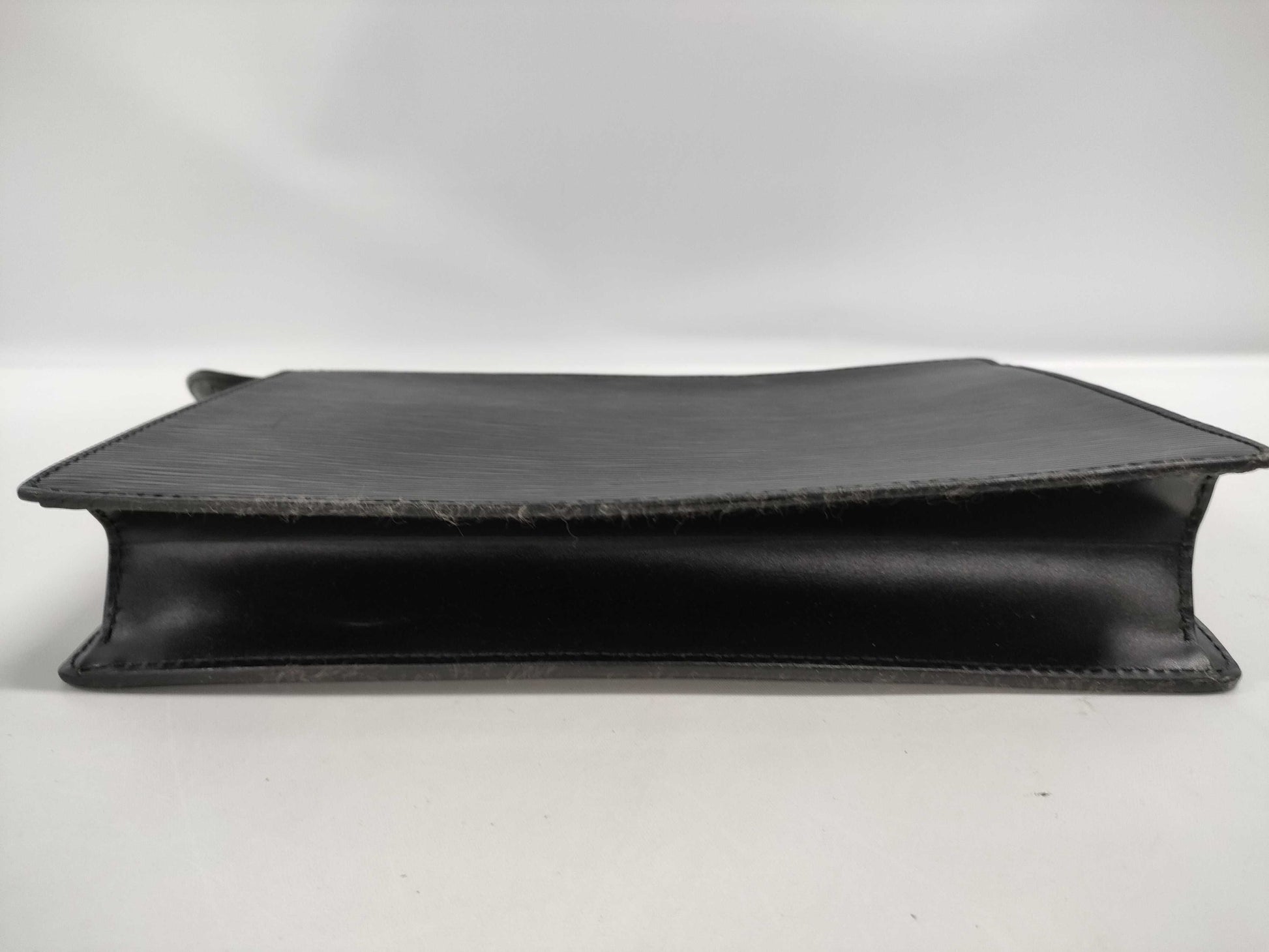 LOUIS VUITTON Epi Pochette Homme Clutch Bag