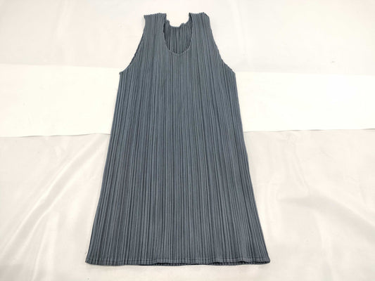 ISSEY MIYAKE Pleats Please Sleeveless Tank Top Gray Top