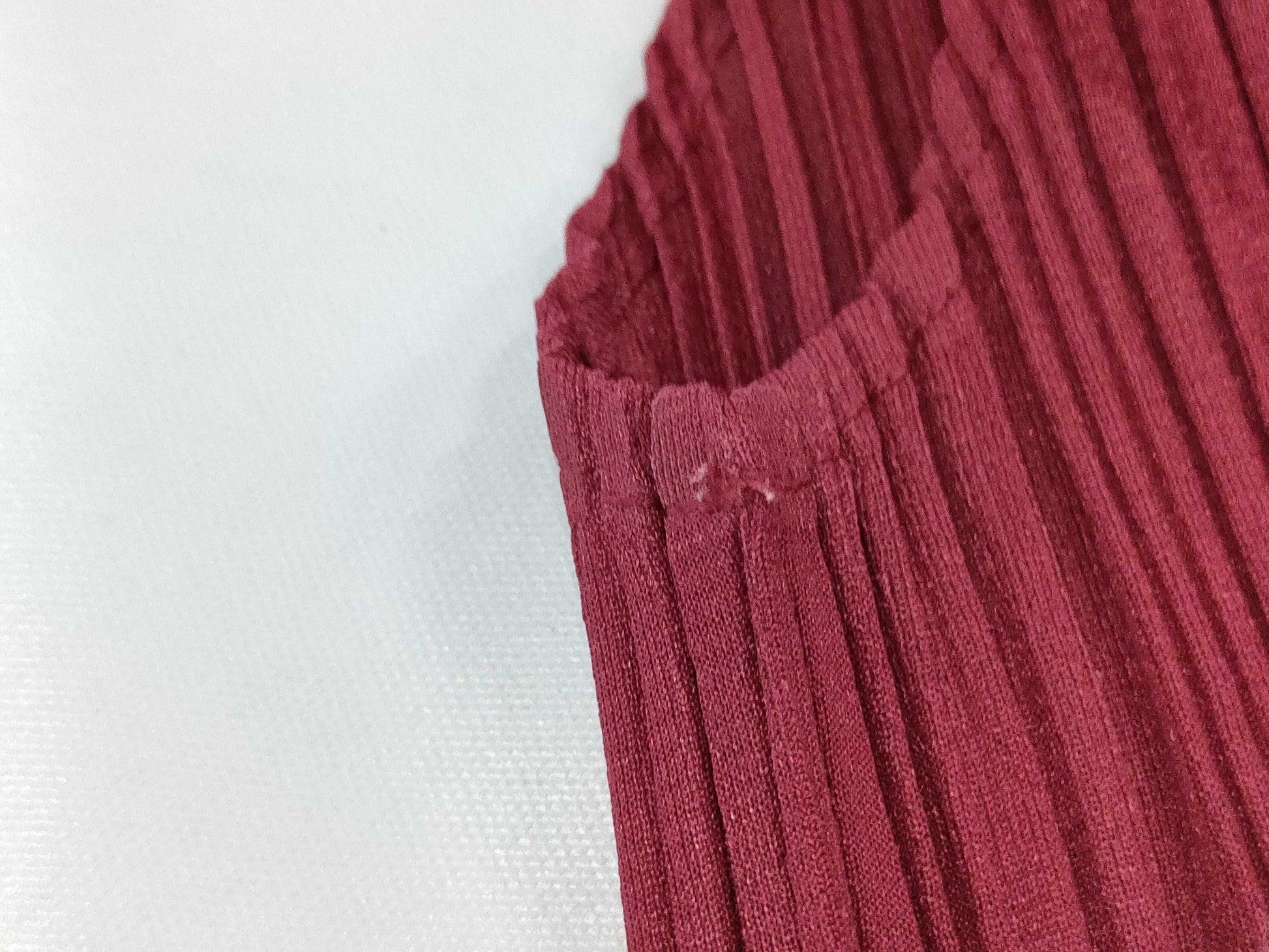 ISSEY MIYAKE Pleats Please Sleeveless Tank Top Red Top