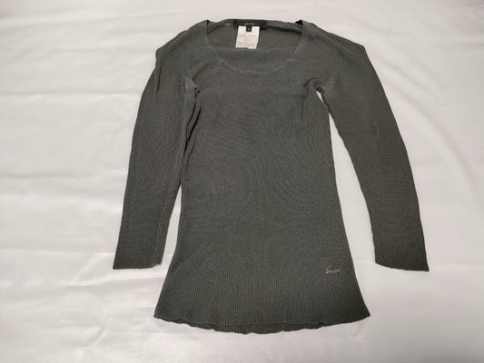 GUCCI Long Sleeve Metal Logo Silk Top