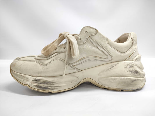 GUCCI logo sneakers