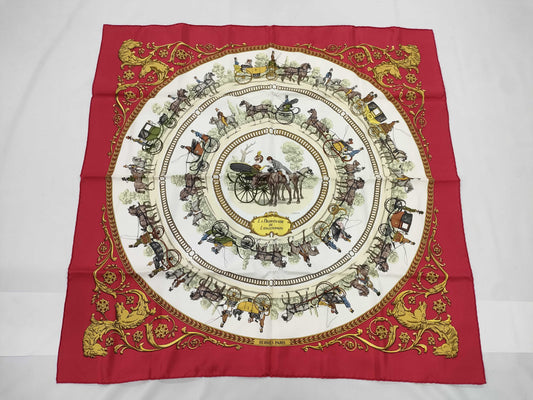 HERMES Carré Walk to Longchamp 90 Scarf with tags, in excellent condition