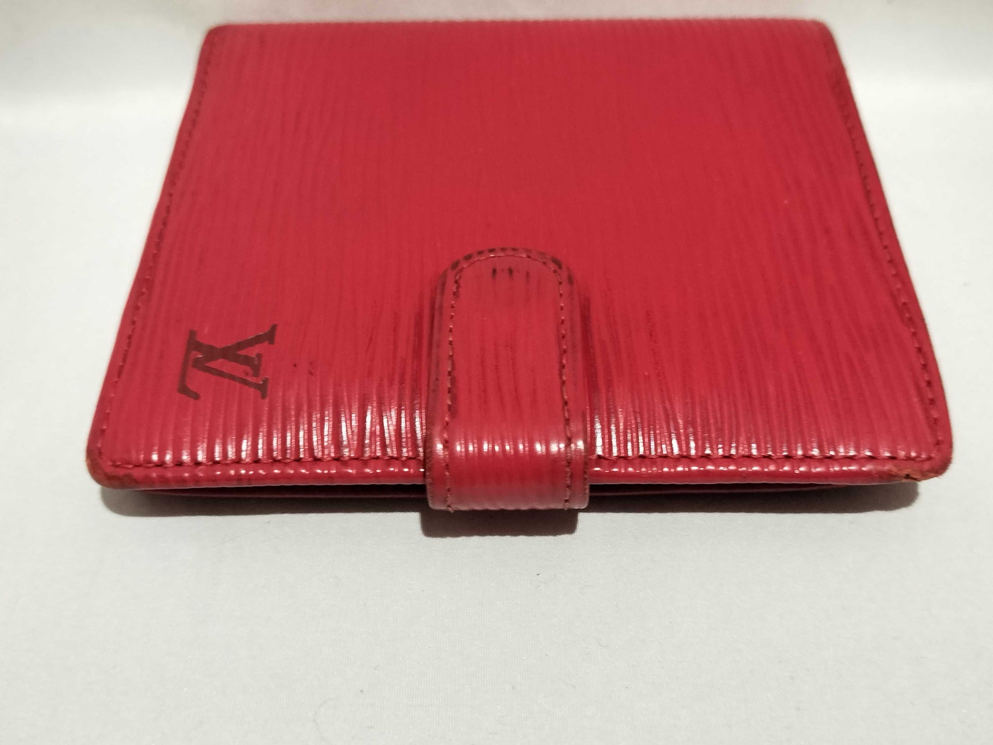 LOUIS VUITTON Epi Porte-Biere Compact Wallet