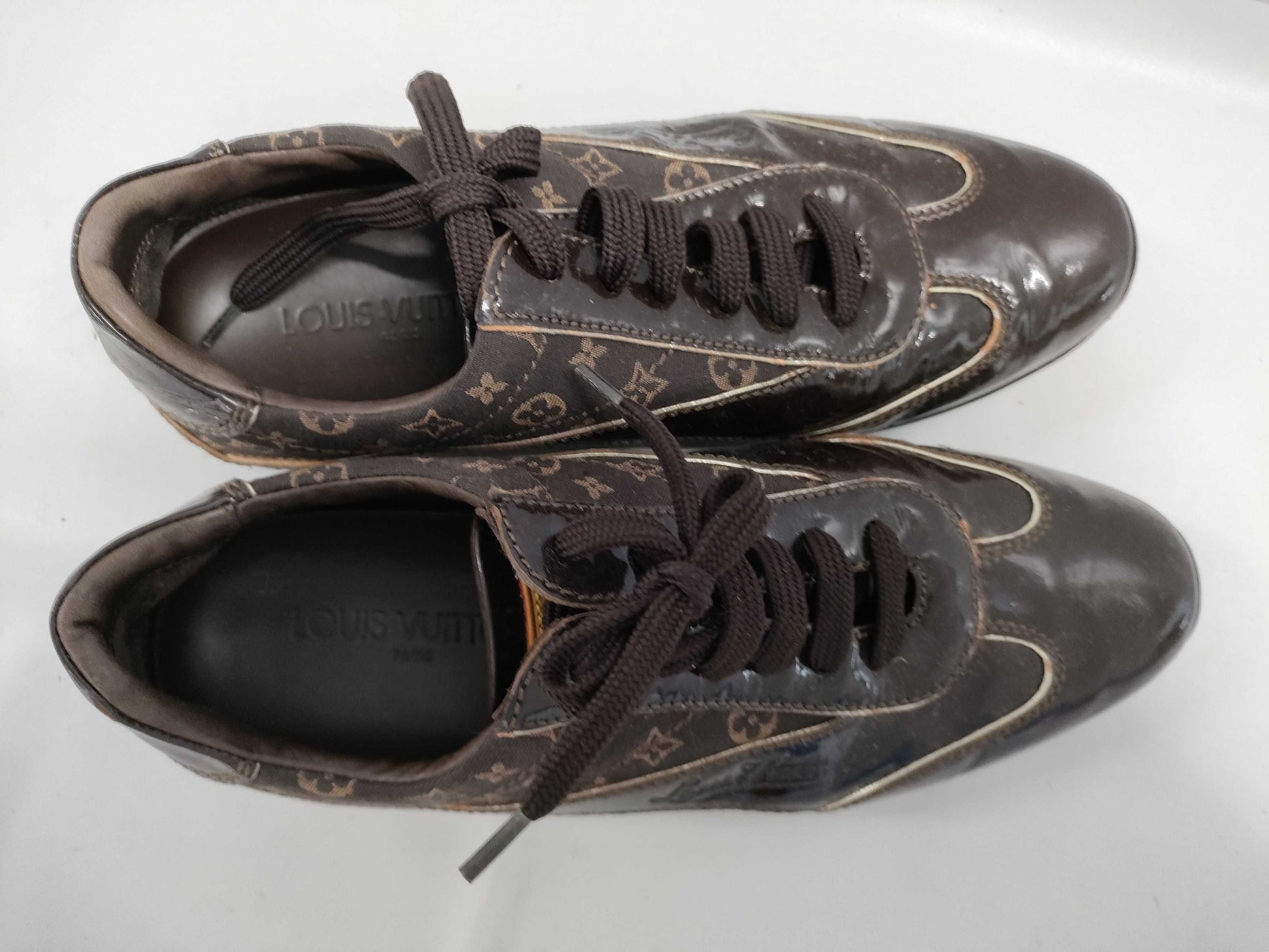 LOUIS VUITTON Enamel Men's Sneakers