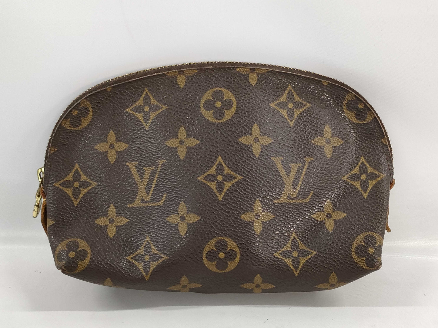 LOUIS VUITTON Monogram Pochette Cosmetic Pouch