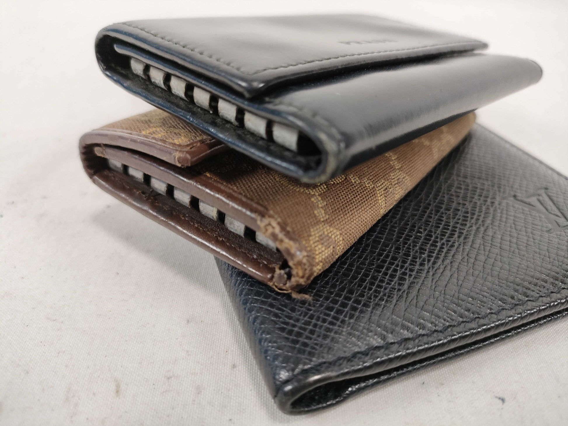 LOUIS VUITTON Taiga Prada/Gucci Billfold/Key Case Set Wallet