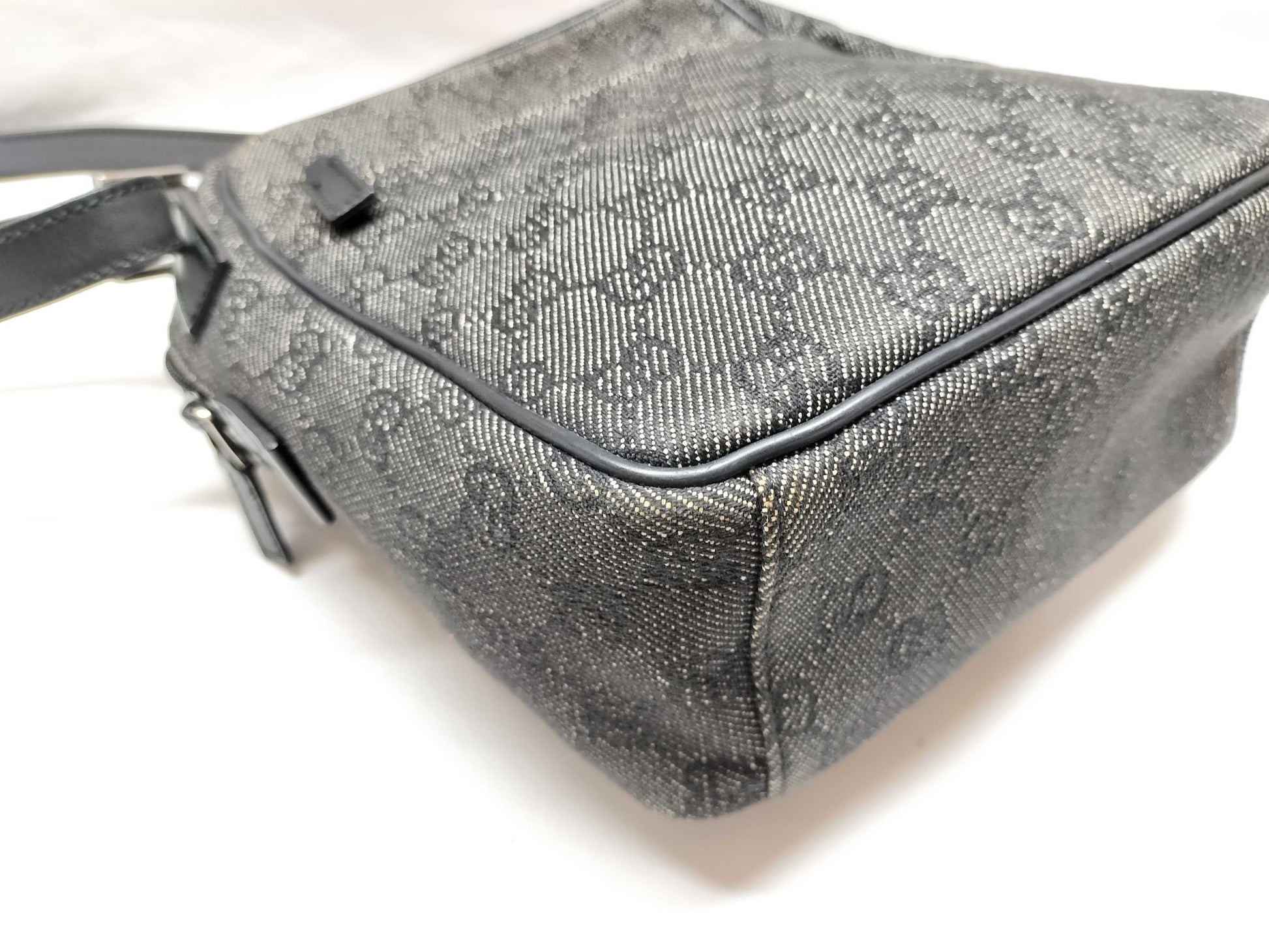 GUCCI GG Canvas 03136 Shoulder Bag