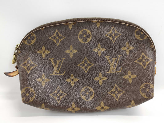 LOUIS VUITTON Monogram Cosmetic Pouch Pouch