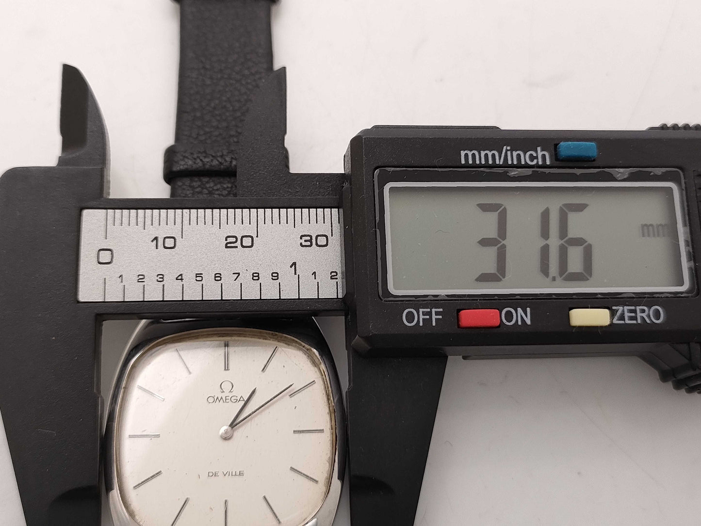 OMEGA Devil Square/Aftermarket Strap/Genuine Buckle Boys' Watch