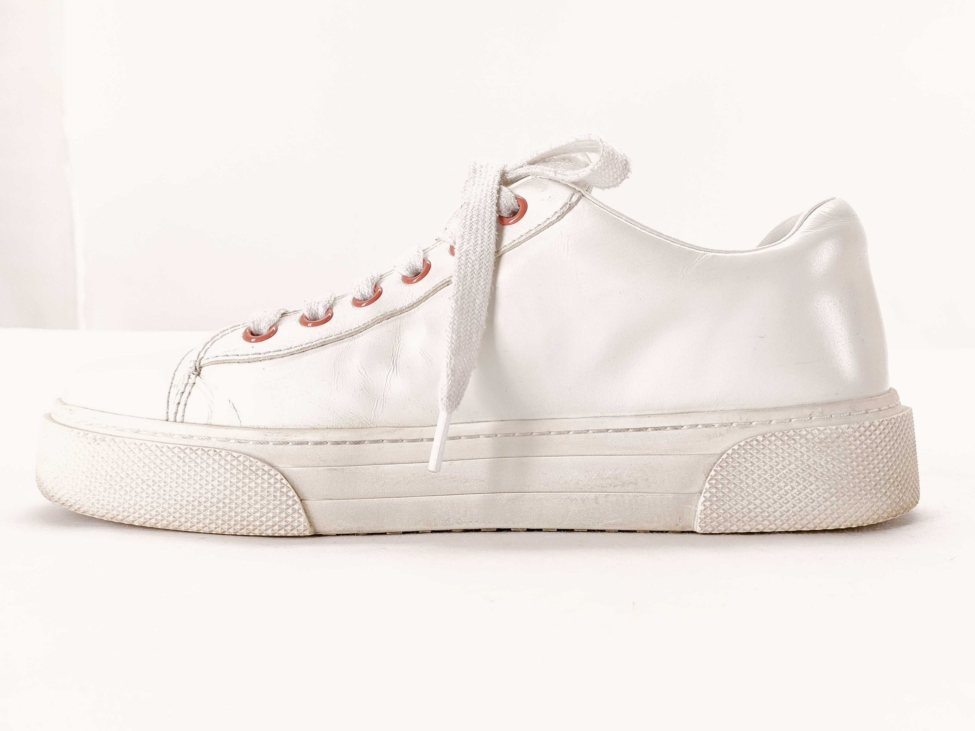 Miu Miu JE828C White Sneakers