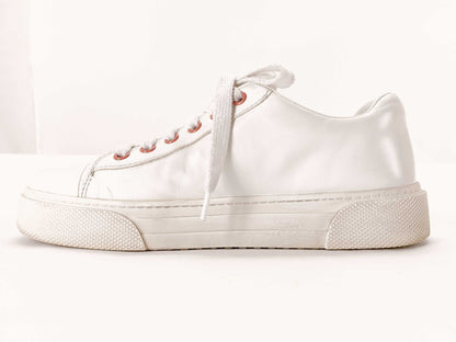 Miu Miu JE828C White Sneakers