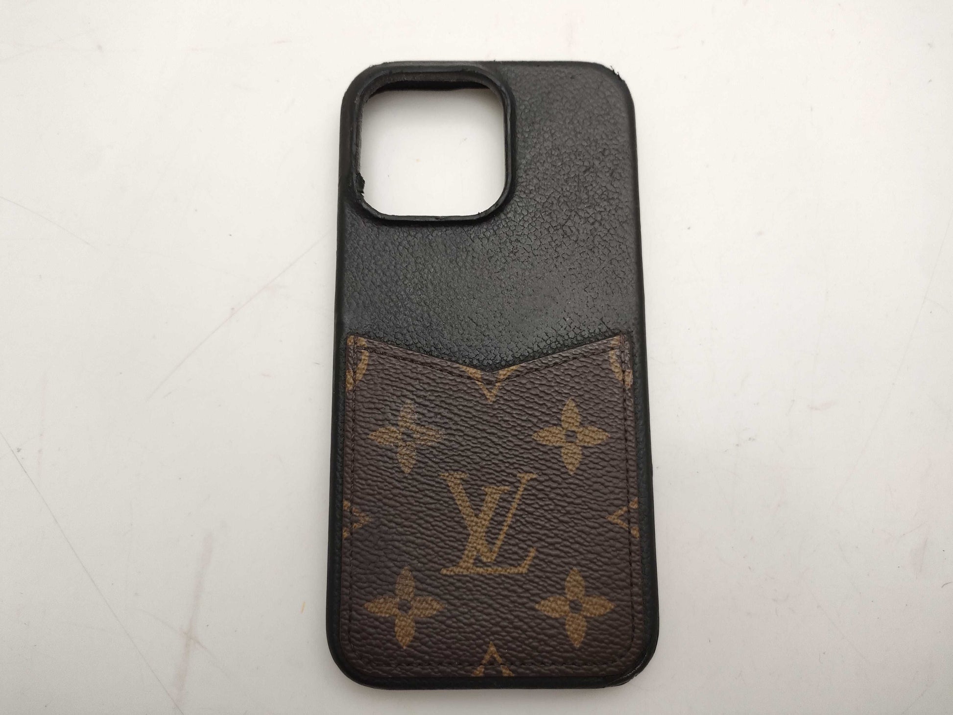 LOUIS VUITTON Monogram iPhone 15 ProMAX Case M82888 Other Accessories