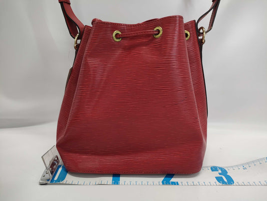LOUIS VUITTON Epi Petit Noe Shoulder Bag