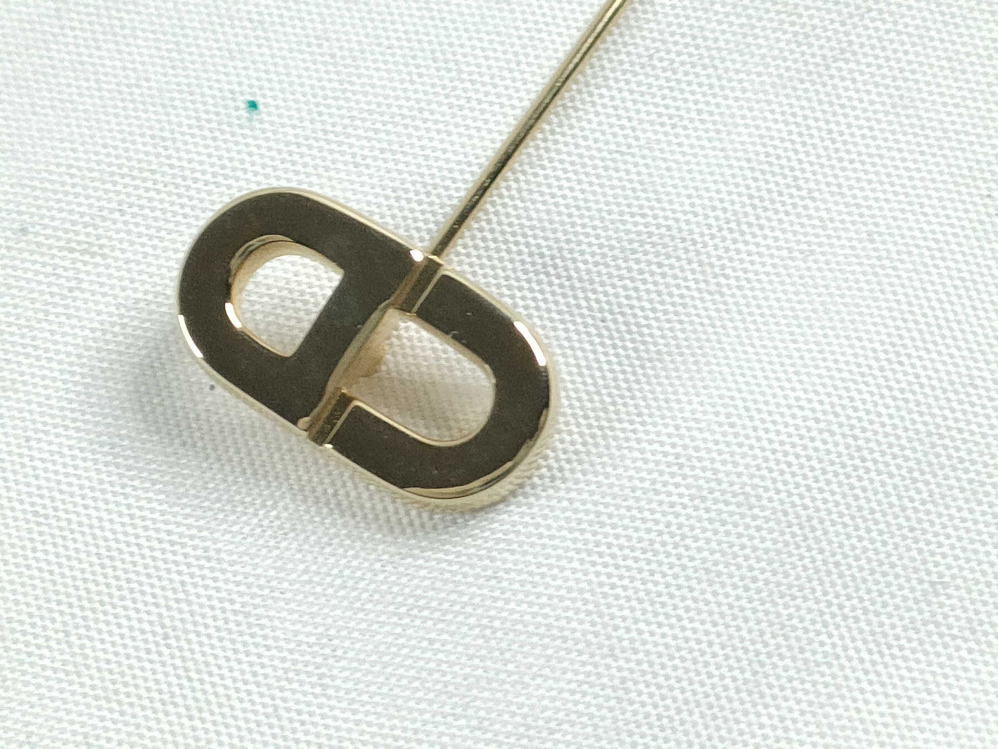 Dior pin brooch CD logo brooch