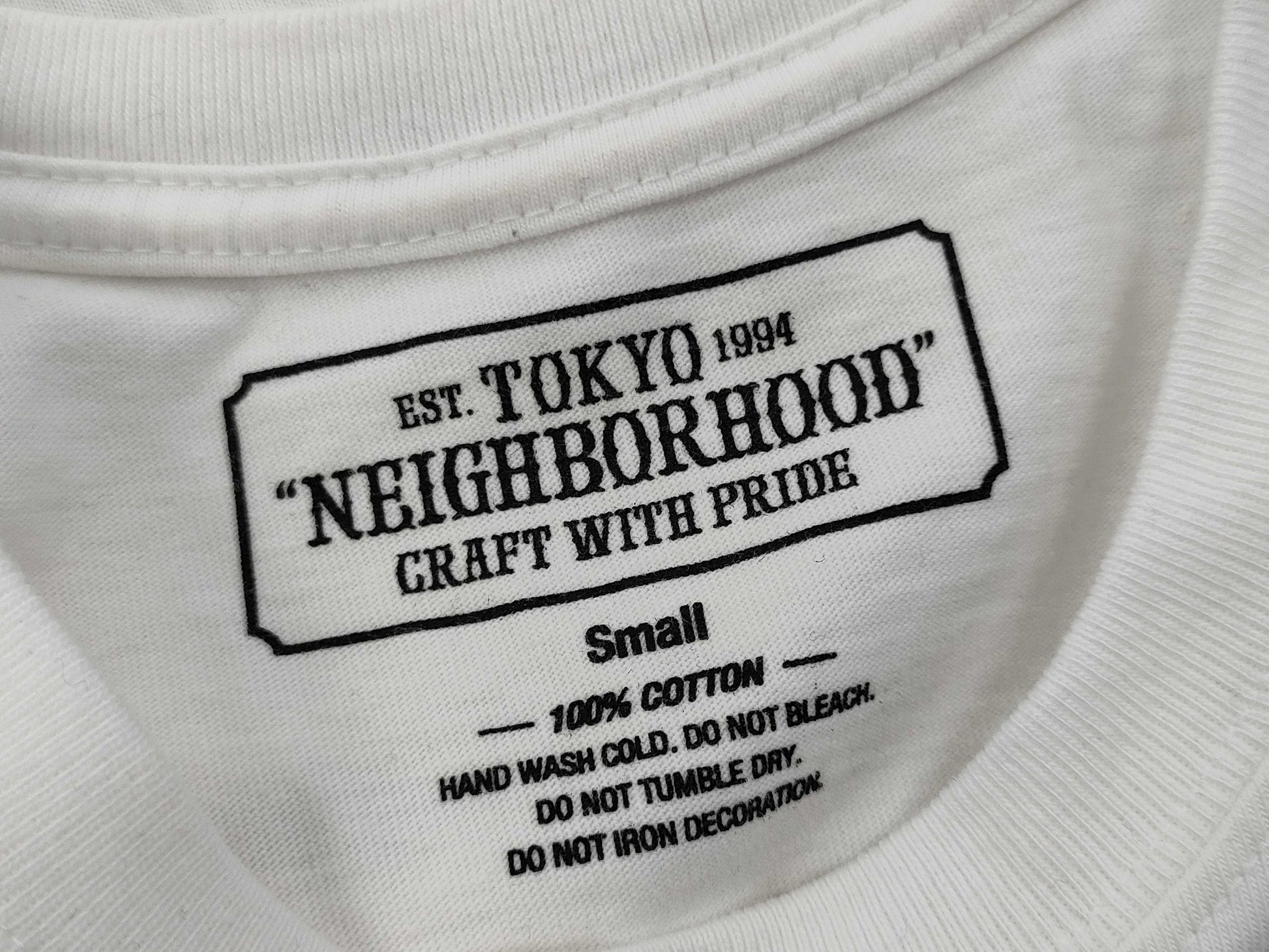 NEIGHBORHOOD TABLOID-1/C-TEE.SS T-shirt