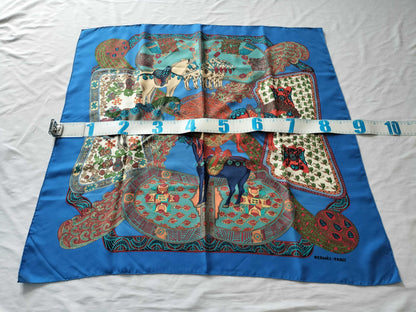HERMES Carre 90 Scarf