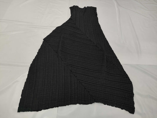 ISSEY MIYAKE Dress Dress