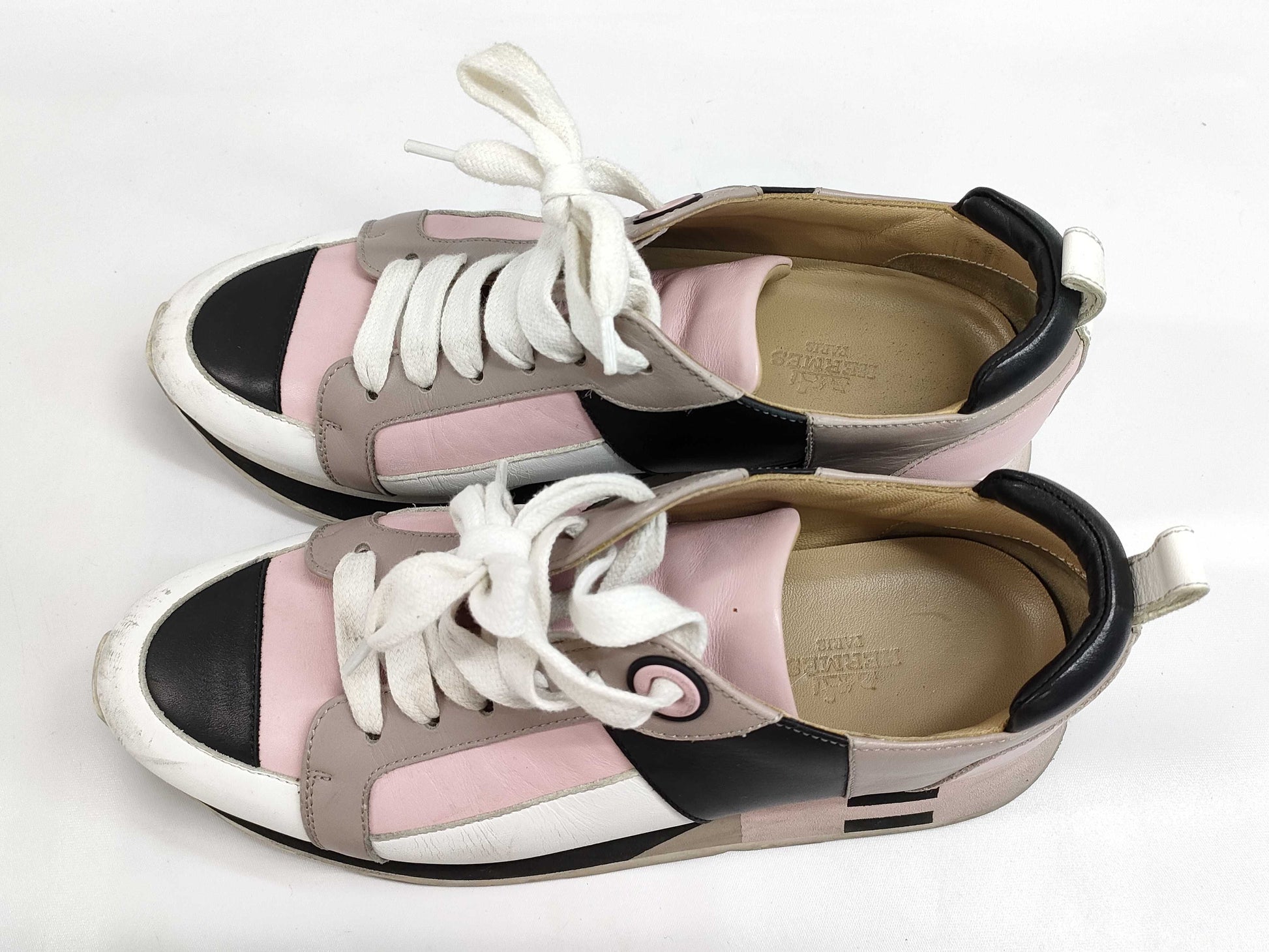 HERMES leather sneakers