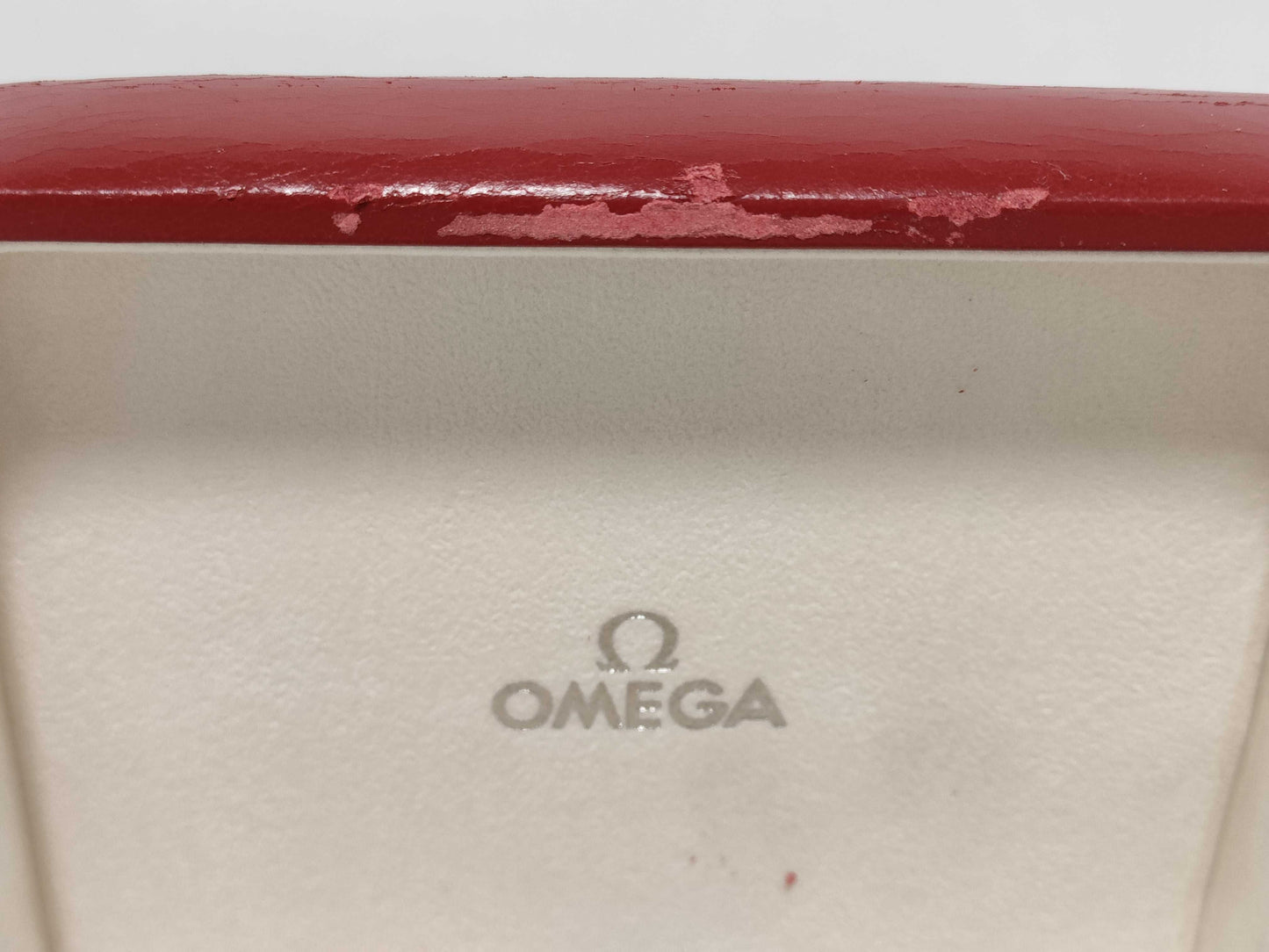 OMEGA Omega watch box with warranty Other accessories